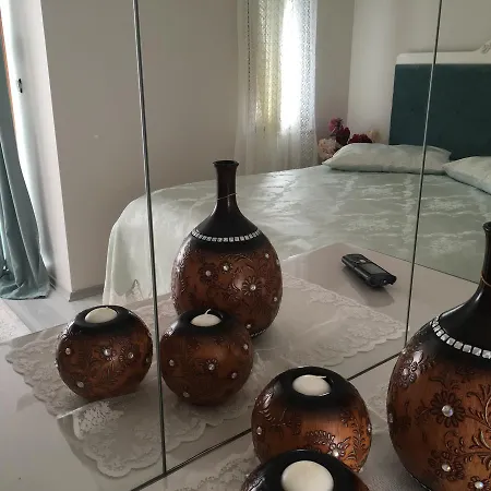 Sea Pearl Apartment *